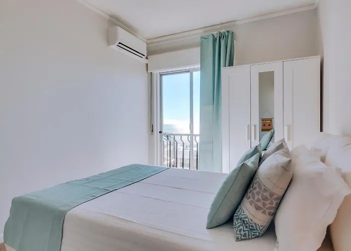 Vida Pura Com 2 Quartos E Vista Mar Quarteira